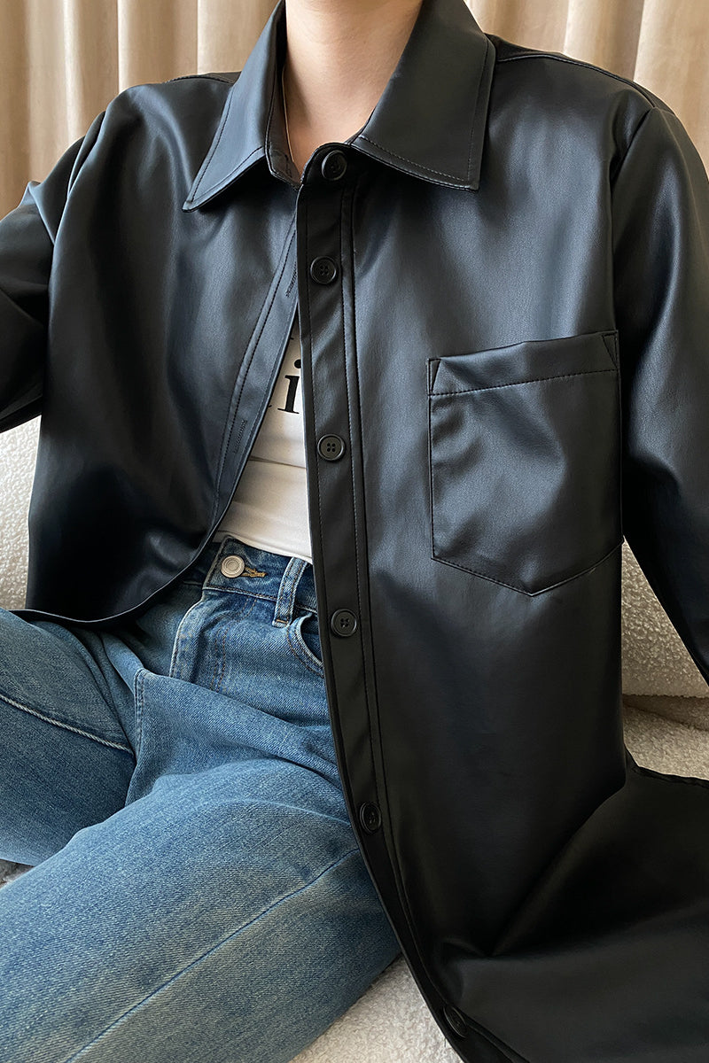Giacca in similpelle elegante con silhouette moderna
