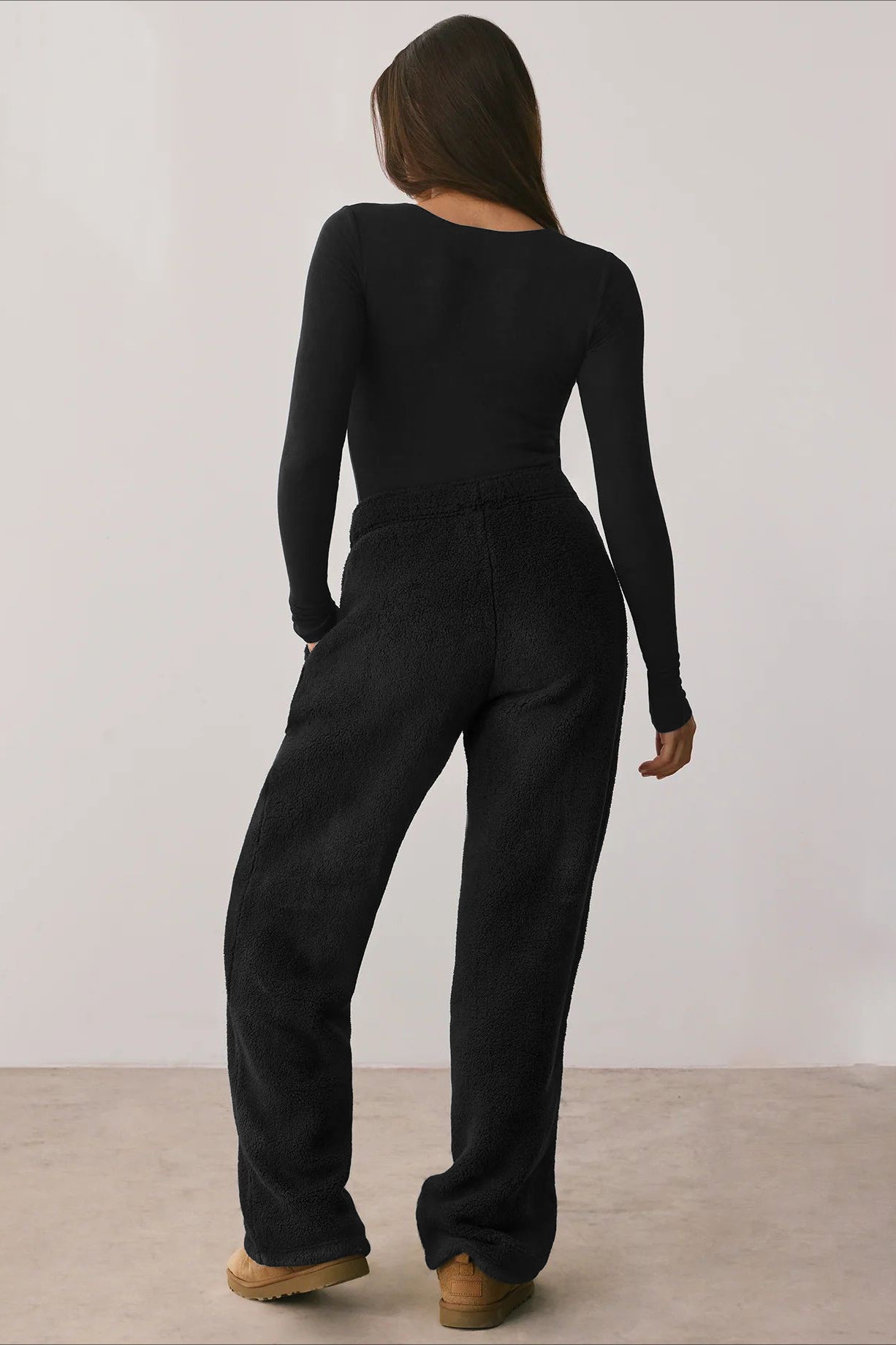 Maglione donna a collo quadrato a coste slim fit