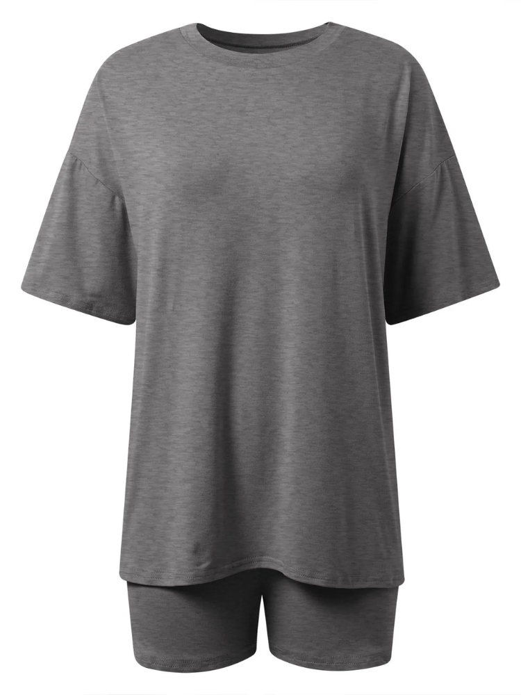 Completo da salotto morbido ed elasticizzato da donna: comodo ed elegante completo da 2 pezzi