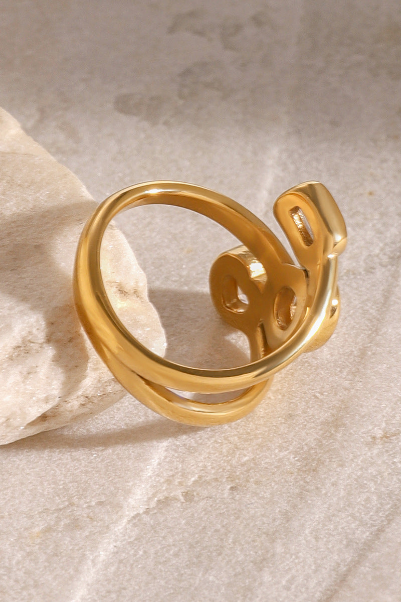 Set di anelli da donna in oro con accenti di cristallo geometrici