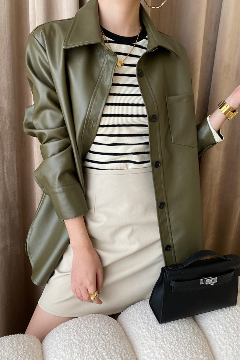 Giacca in similpelle elegante con silhouette moderna
