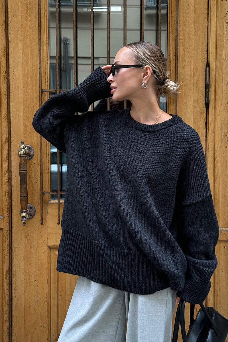 Maglione oversize da donna in maglia color carbone con scollo rotondo