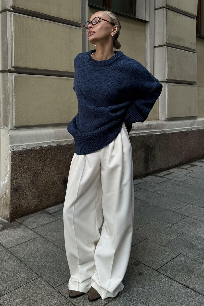 Maglione oversize da donna in maglia color carbone con scollo rotondo