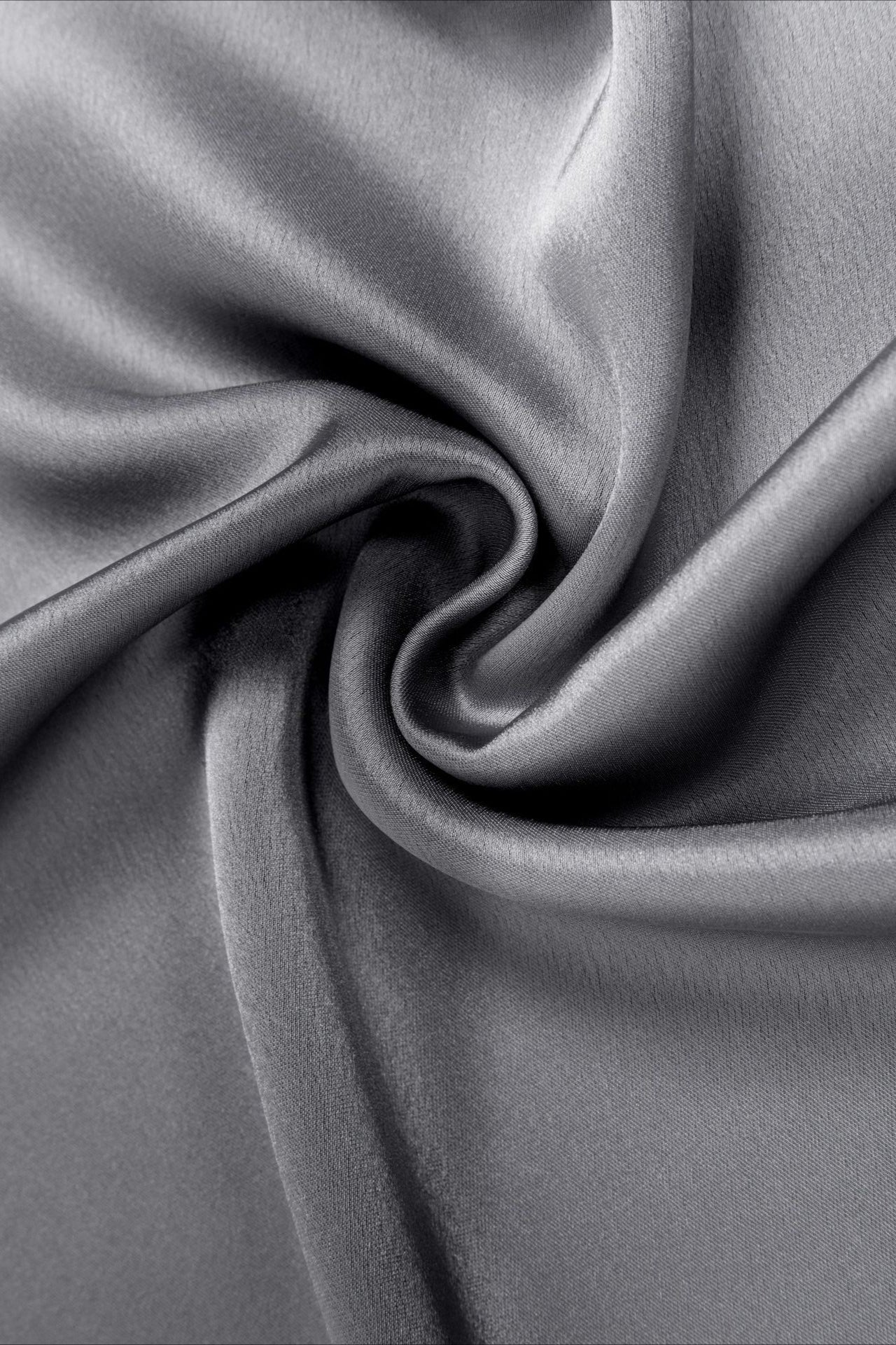Gonna lunga grigio antracite con cintura annodata