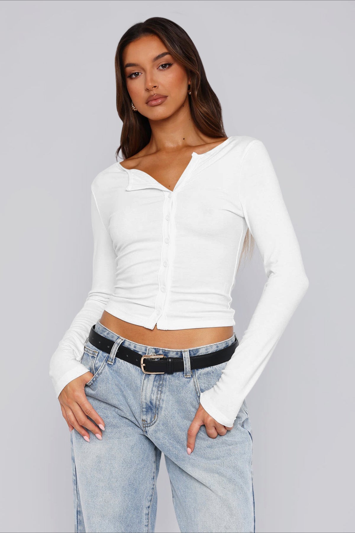 Maglione corto a maniche lunghe da donna