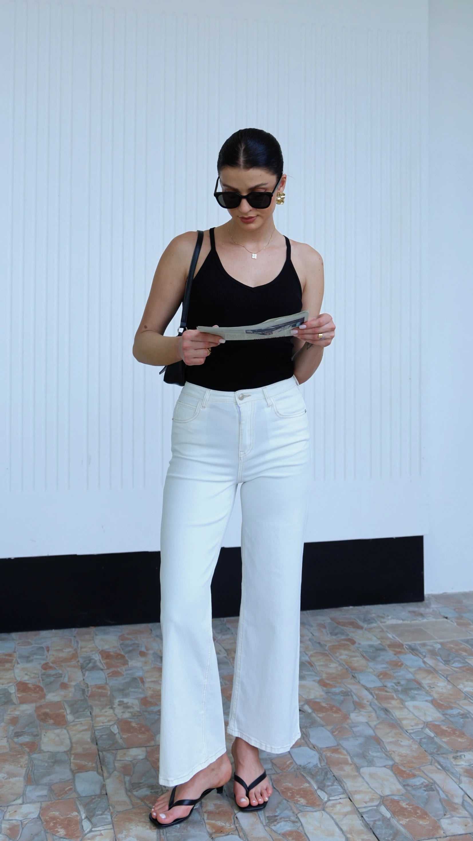 Top senza maniche tinta unita con scollo a V casual sexy