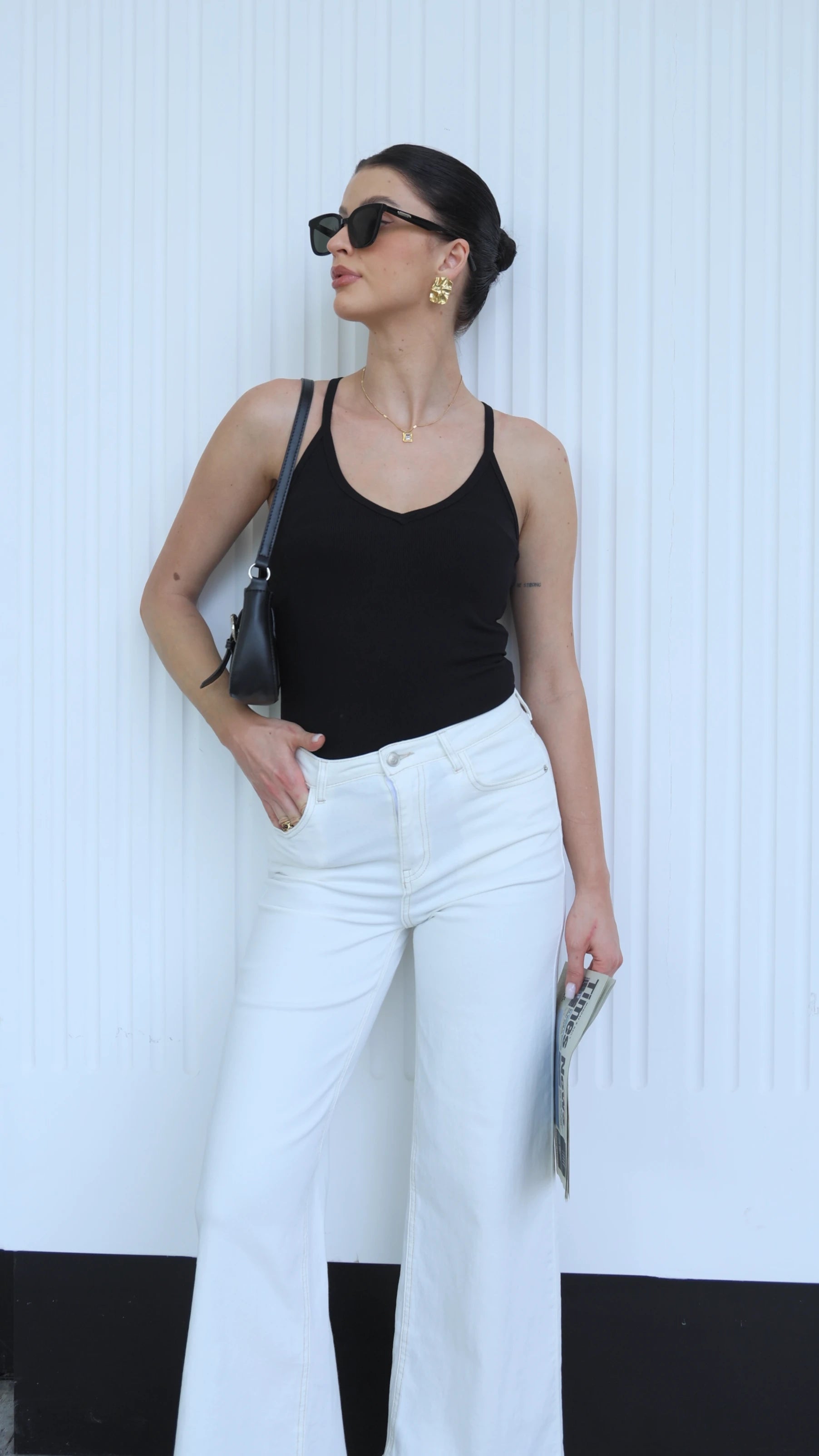 Top senza maniche tinta unita con scollo a V casual sexy