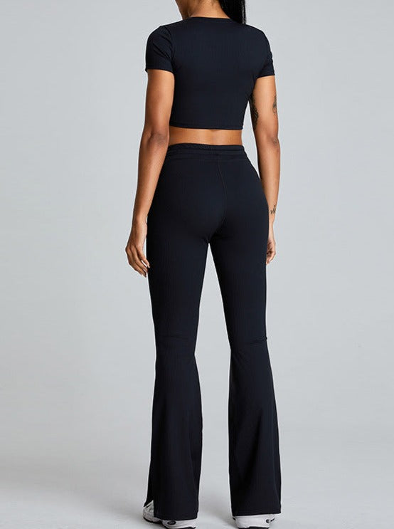 Pantaloni fitness neri con coulisse e sollevamento del sedere svasati