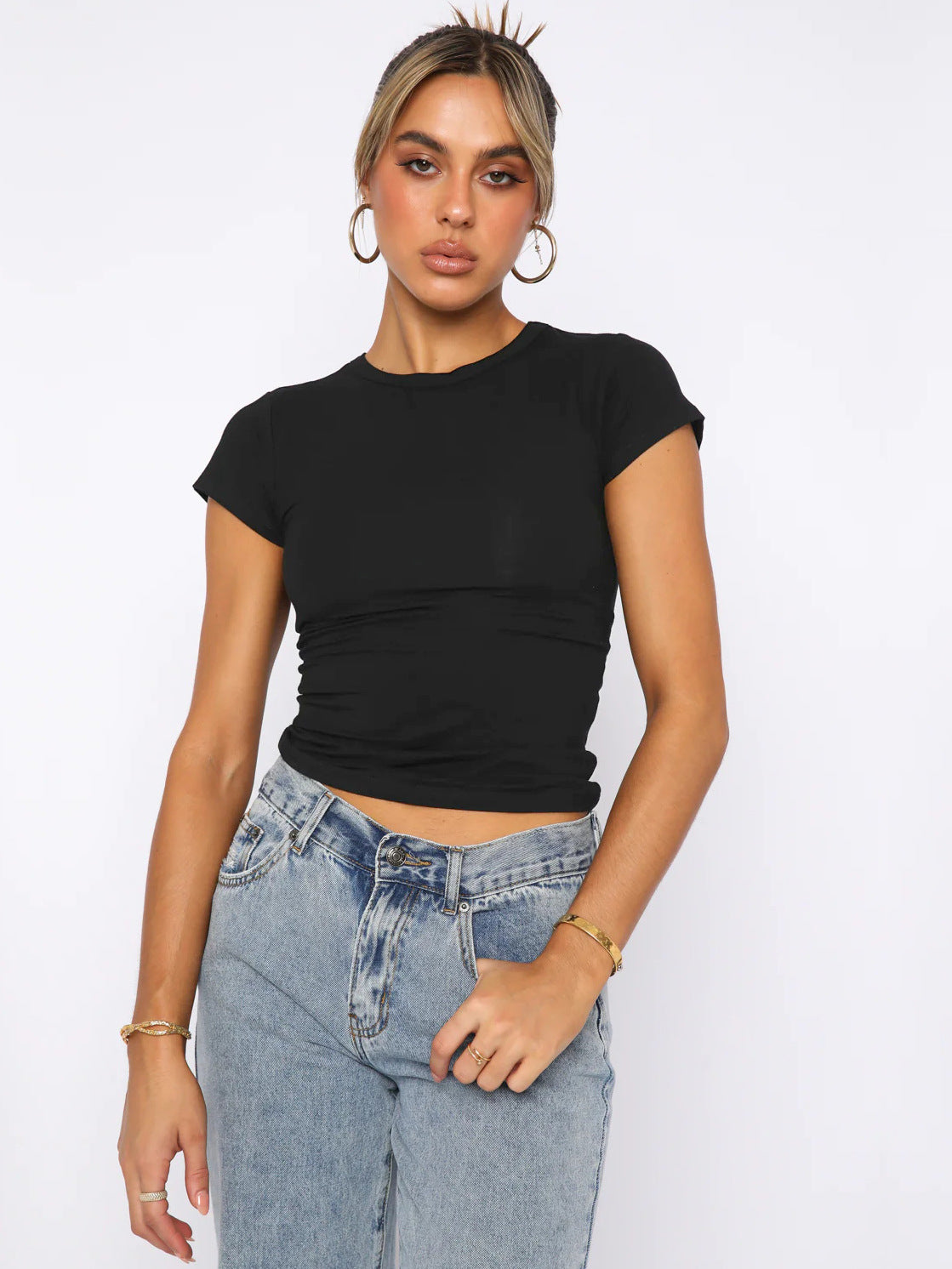 Camicia casual nera traspirante con scollo tondo