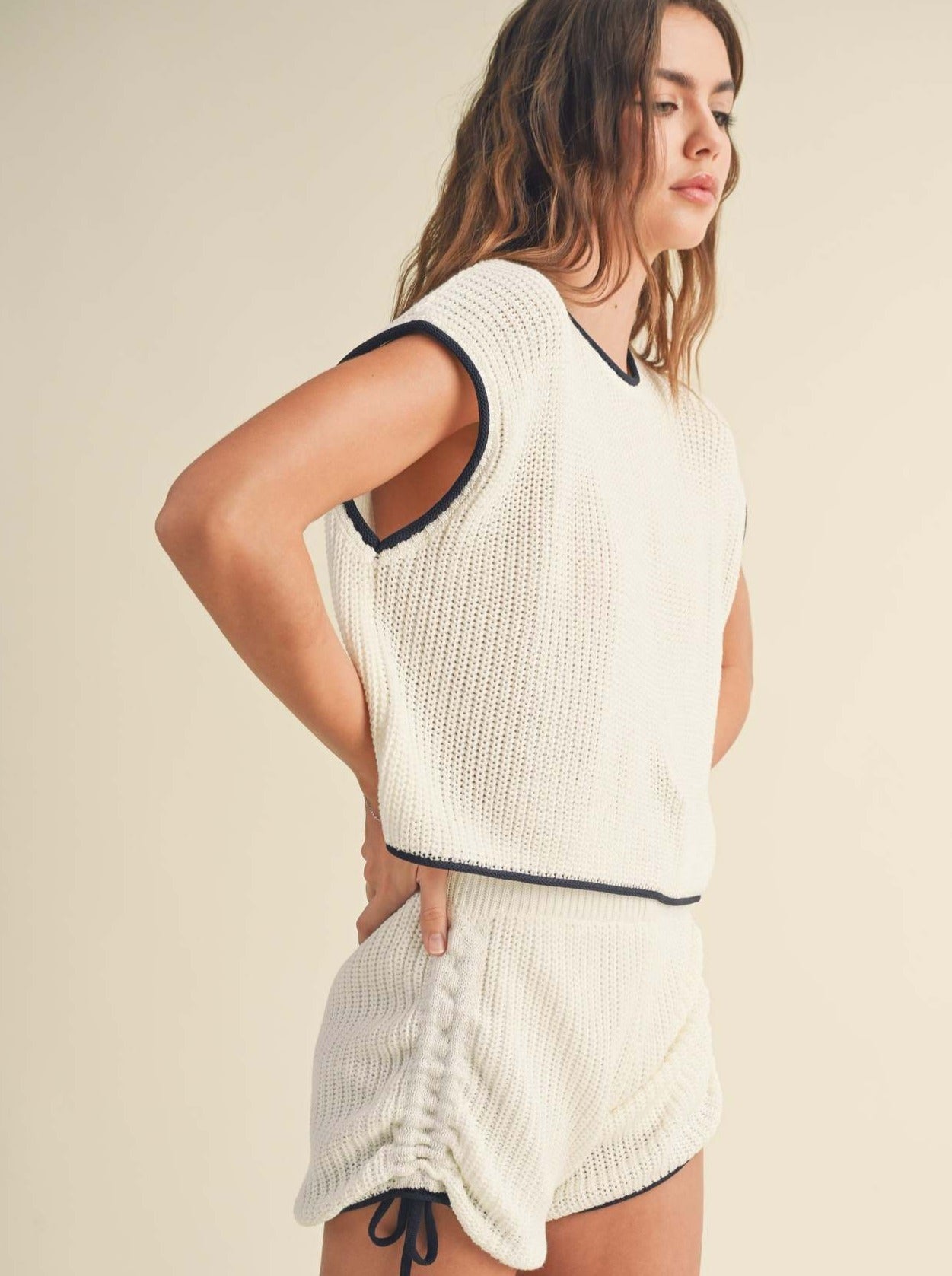 Set camicia girocollo e pantaloncini