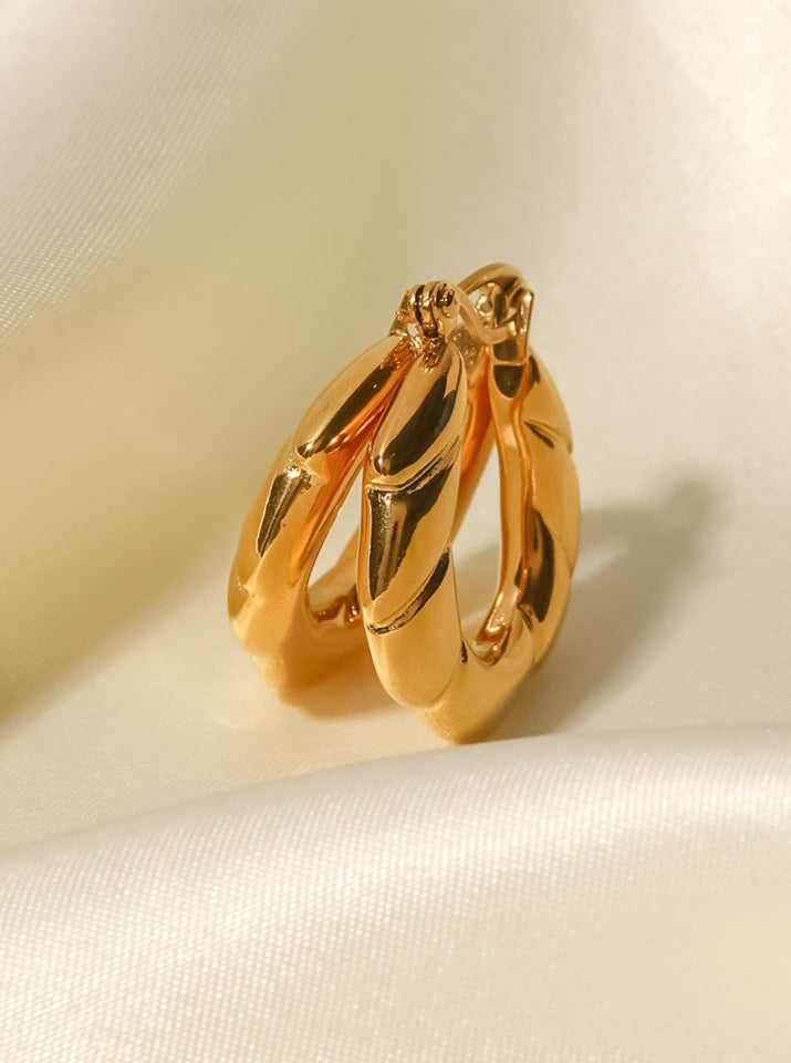 Orecchini di moda circolari irregolari placcati in oro 18 carati