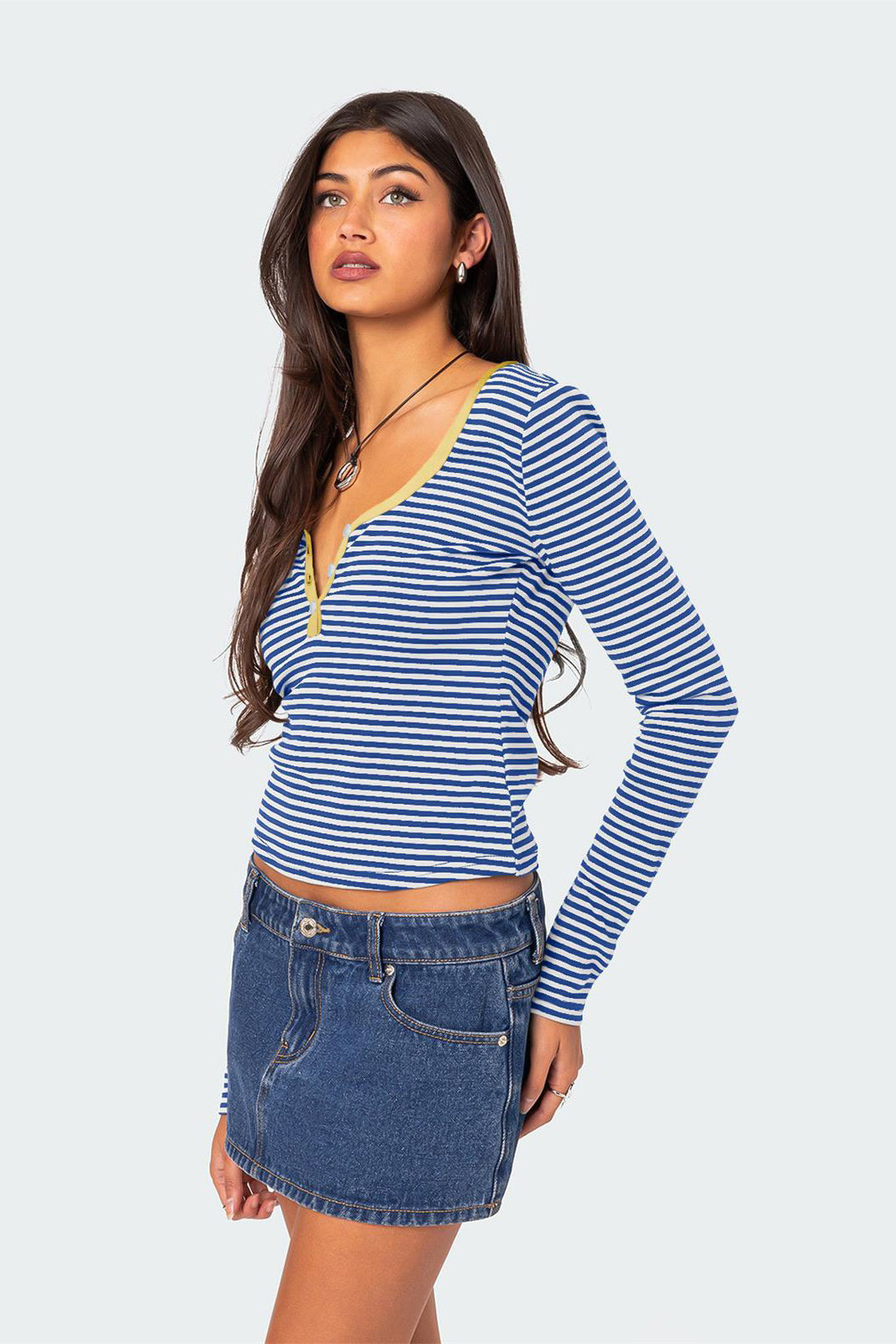 Maglione casual a righe con scollo a V e maniche lunghe