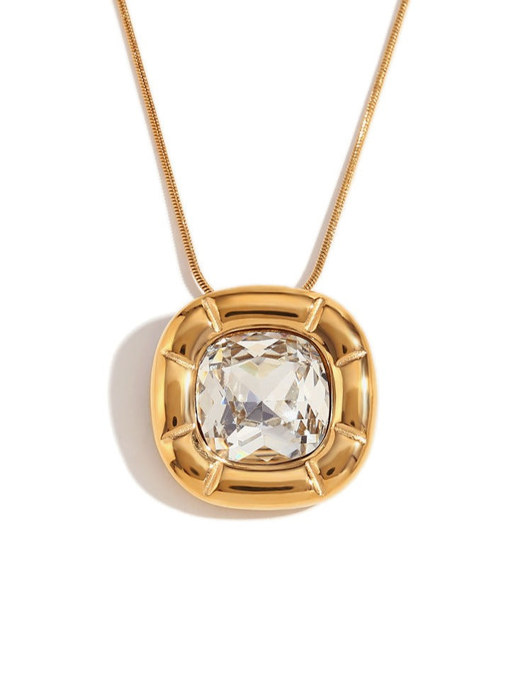 Collana con zirconi a forma di fiore quadrato arrotondato placcato oro 18 carati