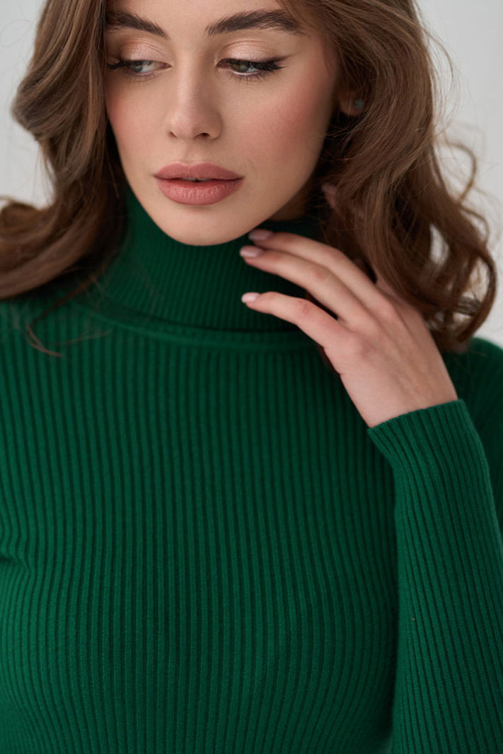 Maglione a collo alto a coste Eterna Contour
