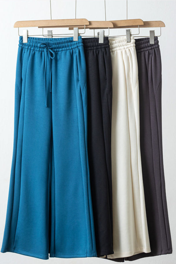 Pantaloni eleganti a gamba larga