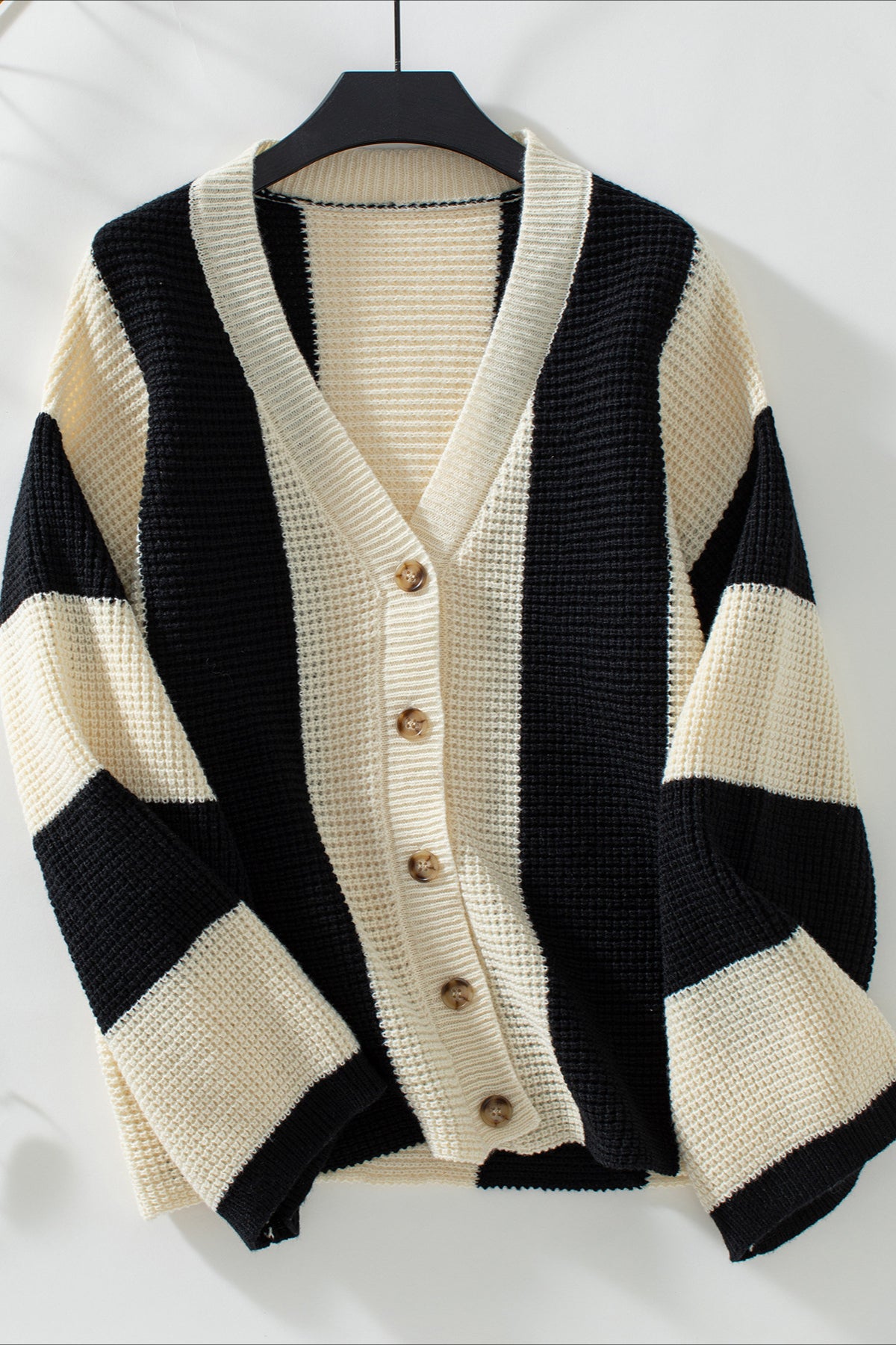 Cardigan elegante a righe con scollo a V e bottoni, a maniche lunghe 