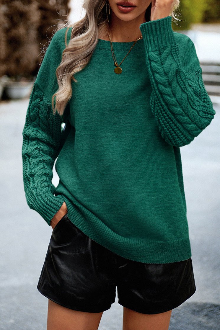 Maglione verde a maniche lunghe con scollo tondo 