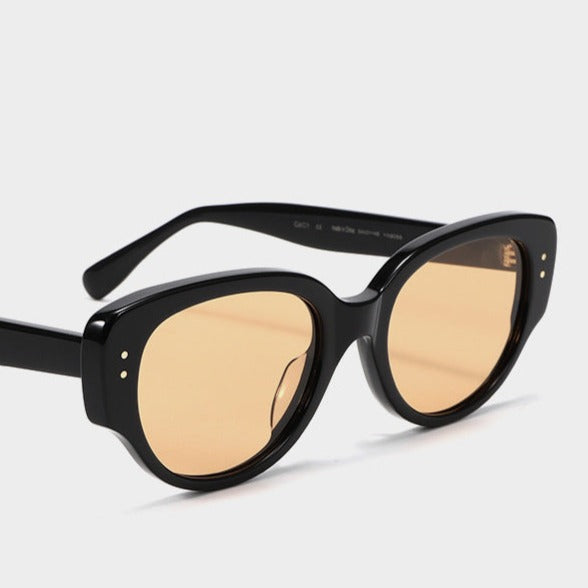 Occhiali da sole Cat-Eye classici alla moda 